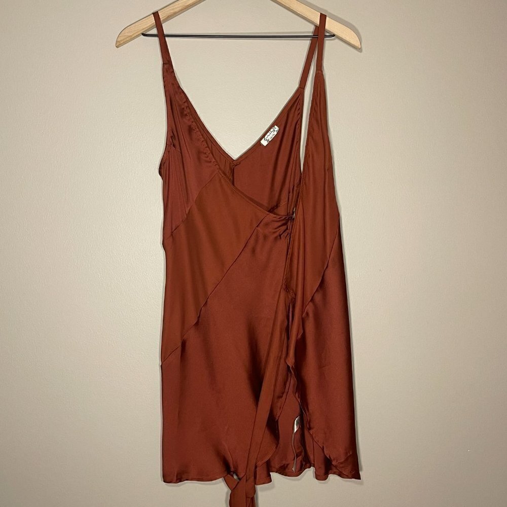 Women's S Intimately FP Like Me Or Love Me Slip Silky DeepV Neck Side Tie Close - Picture 5 of 9